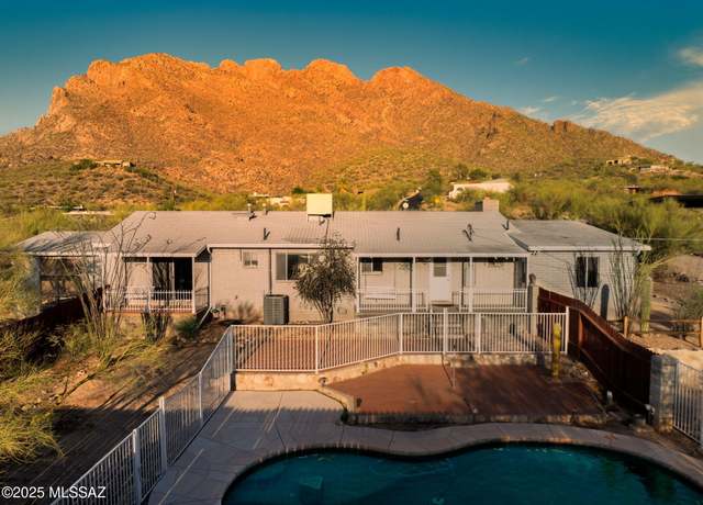 Property at 9001 N Riviera Dr, Tucson, AZ 85704, 3 beds, 2 baths