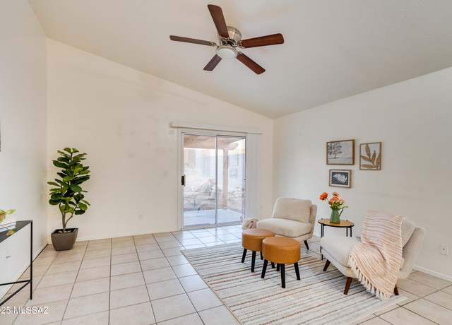 Property at 10207 E Desert Crossings Way, Tucson, AZ 85747, 3 beds, 2 baths