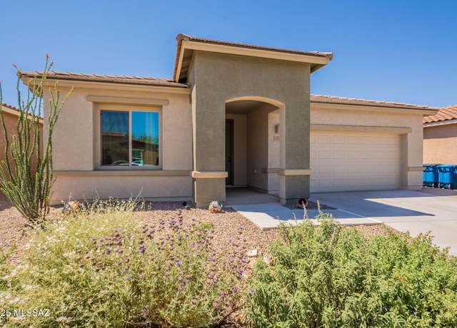 Property at 1062 E Lumberjack Trl, Sahuarita, AZ 85629, 2 beds, 2 baths