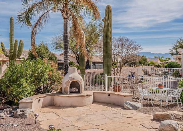 Property at 7662 W Starry Night Ln, Tucson, AZ 85743, 2 beds, 2 baths