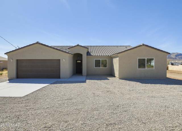 Property at 1692 Circulo Alameda, Rio Rico, AZ 85648, 4 beds, 2 baths