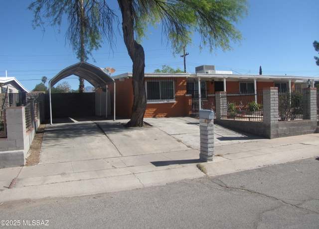Property at 8441 E Shasta Dr, Tucson, AZ 85730, 4 beds, 2 baths