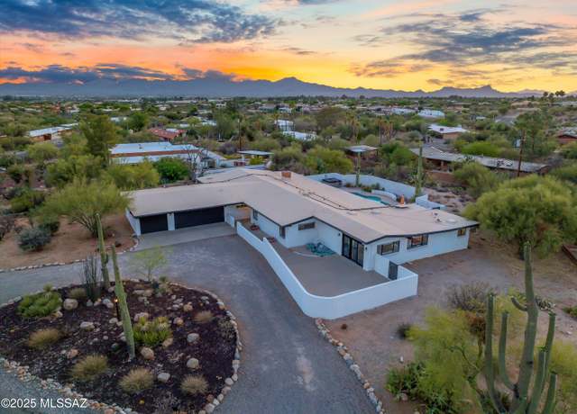 Property at 835 E Camino De Fray Marcos, Tucson, AZ 85718, 4 beds, 3 baths