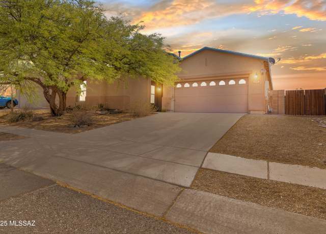Property at 3347 S Desert Scroll Pl, Tucson, AZ 85735, 3 beds, 2.5 baths