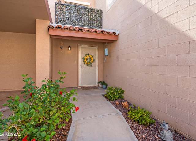 Property at 18842 S Mayford Ave, Sahuarita, AZ 85629, 3 beds, 2.5 baths