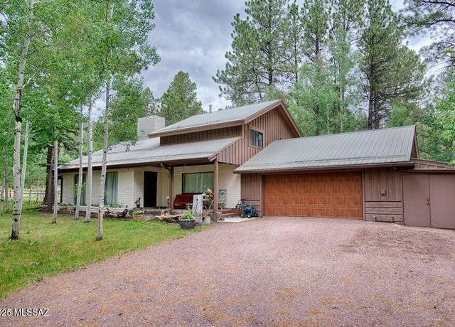 Property at 31 County Rd, Greer, AZ 85927, 3 beds, 2 baths