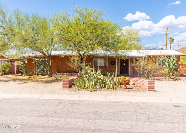 Property at 5141 E 6th St, Tucson, AZ 85711, 3 beds, 2 baths
