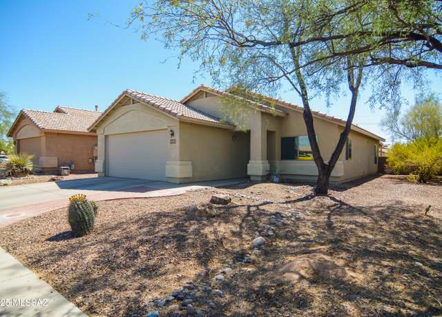 Property at 9495 N Winter Wren Ave, Tucson, AZ 85742, 3 beds, 2 baths