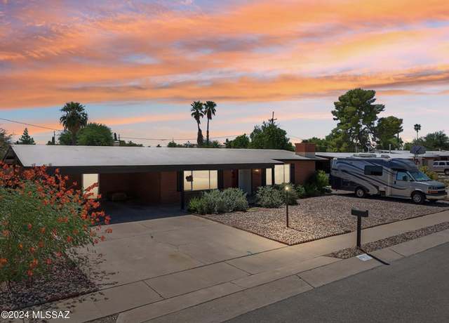 Property at 7822 E Lee St, Tucson, AZ 85715, 3 beds, 2 baths