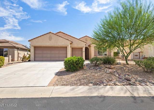 Property at 2145 E Thunderchief Dr, Green Valley, AZ 85614, 2 beds, 2.5 baths