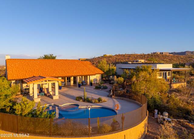 Property at 5750 W Placita Del Risco, Tucson, AZ 85745, 5 beds, 3.5 baths