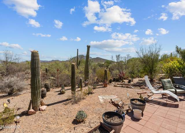 Property at 7770 W Red Garnet Ln, Tucson, AZ 85735, 2 beds, 2 baths