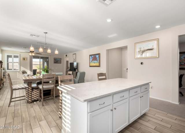 Property at 10604 W Goulding Dr, Marana, AZ 85653, 3 beds, 2 baths