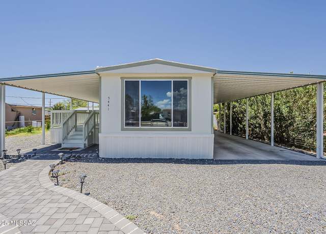 Property at 5441 N Royal Palm Dr, Tucson, AZ 85705, 2 beds, 1 bath