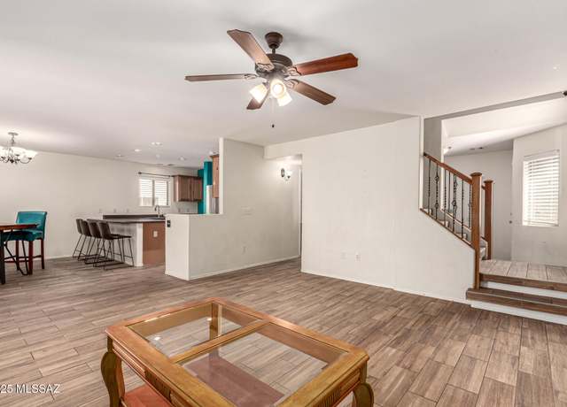 Property at 726 W Calle Ormino, Sahuarita, AZ 85629, 5 beds, 3 baths