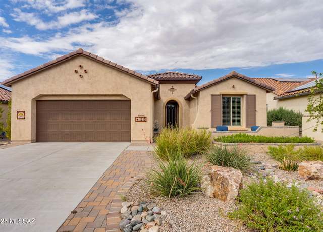 Property at 2235 E Thunderchief Dr, Green Valley, AZ 85614, 2 beds, 2.5 baths