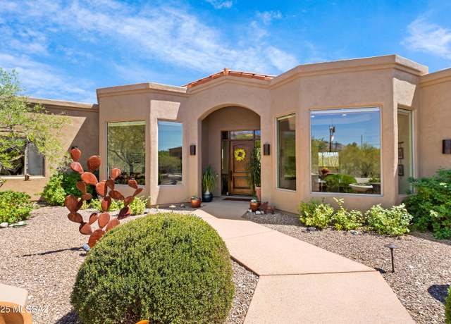 Property at 5570 N Hacienda Del Sol Rd, Tucson, AZ 85718, 5 beds, 3.5 baths