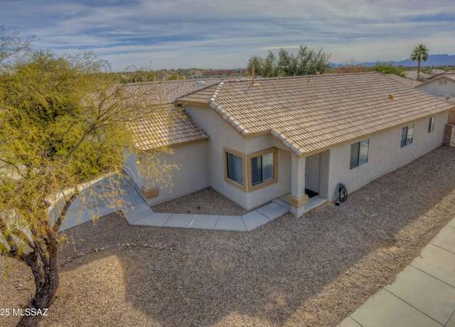 Property at 2831 W Medallion Dr, Tucson, AZ 85741, 3 beds, 2 baths
