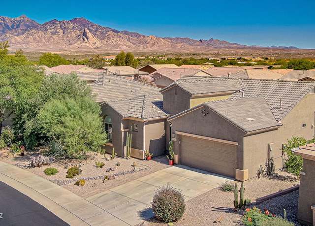 Property at 2499 W Bassett Peak Dr, Green Valley, AZ 85622, 3 beds, 2 baths