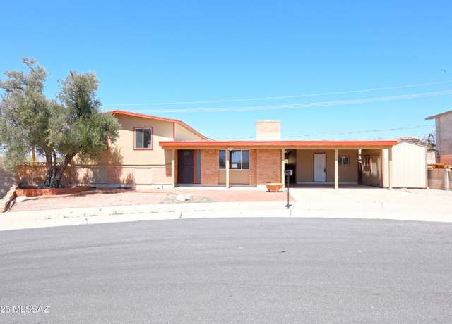 Property at 8251 E 3rd Pl, Tucson, AZ 85710, 5 beds, 3 baths