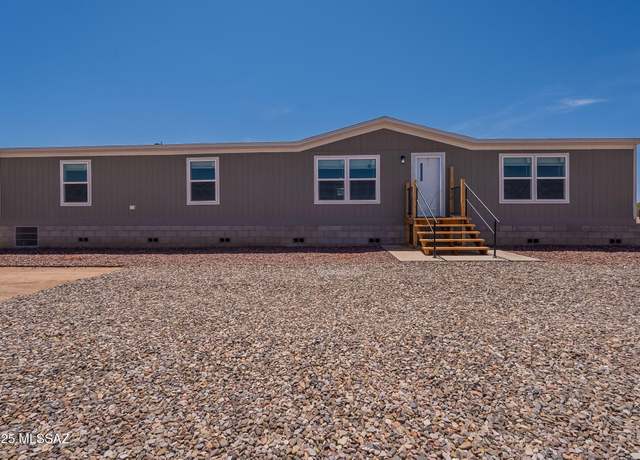 Property at 17641 W Bacabi Rd, Marana, AZ 85653, 4 beds, 2 baths
