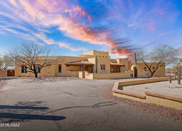 Property at 2921 W Crystal View Ct, Tucson, AZ 85742, 5 beds, 3.5 baths