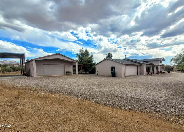 Property at 1070 Reta Dr, Vail, AZ 85641, 3 beds, 2.5 baths