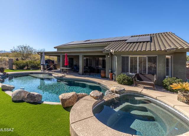Property at 1724 N Oak Hill Ln, Green Valley, AZ 85614, 3 beds, 2 baths