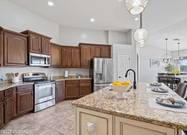 Property at 251 W Calle Las Tunas, Sahuarita, AZ 85629, 4 beds, 2 baths
