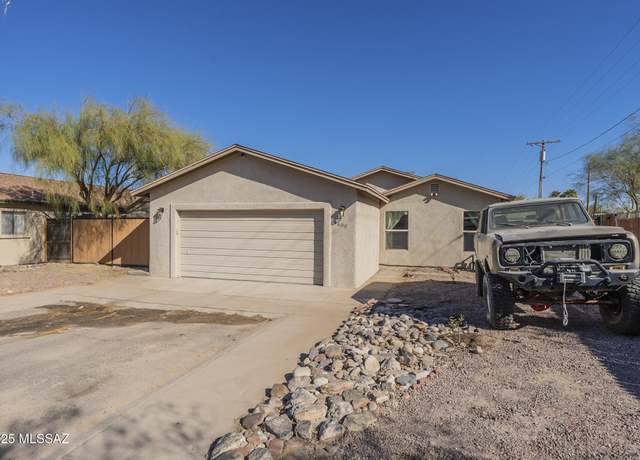 Property at 4600 N Brightside Dr, Tucson, AZ 85705, 4 beds, 2 baths