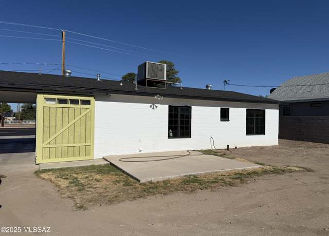 Property at 1204 S 1st Ave, Safford, AZ 85546, 3 beds, 1 bath