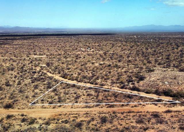 Property at 13810 W Diamond Bell Ranch Rd W #23, Tucson, AZ 85736