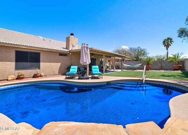 Property at 8062 S New Abbey Dr, Tucson, AZ 85747, 4 beds, 2 baths