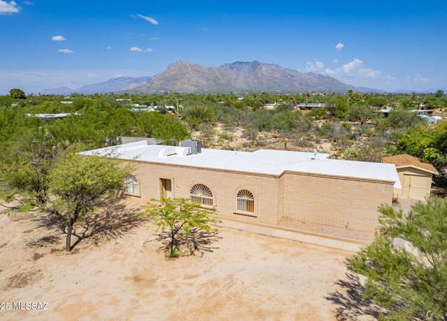 Property at 7300 N Paseo Ronceval, Tucson, AZ 85704, 3 beds, 2 baths
