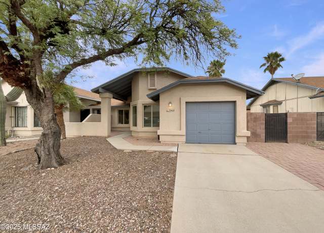 Property at 3960 S Cedarwood Way, Tucson, AZ 85730, 3 beds, 2 baths