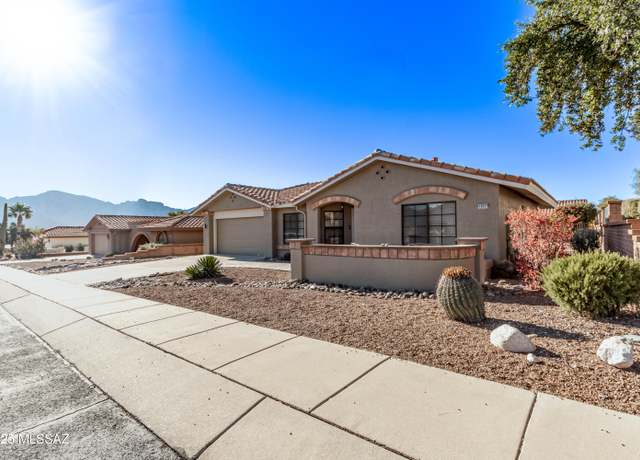 Property at 14551 N Line Post Ln, Oro Valley, AZ 85755, 2 beds, 2 baths