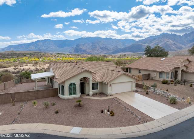 Property at 1794 E Moonshroud Dr, Tucson, AZ 85737, 3 beds, 2 baths