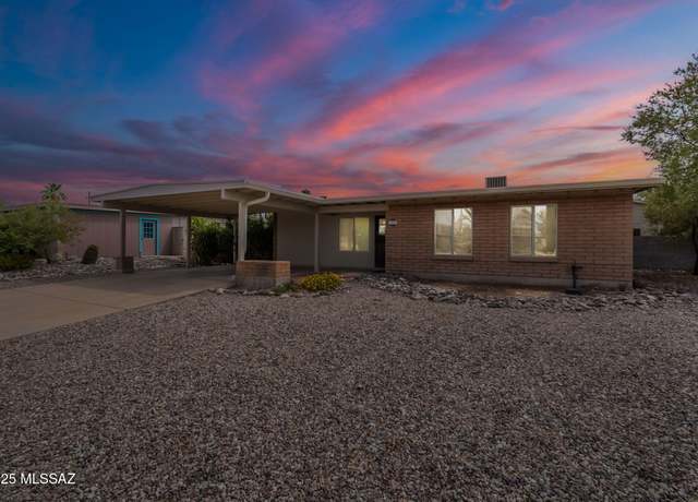 Property at 9842 E Creek St, Tucson, AZ 85730, 3 beds, 2 baths
