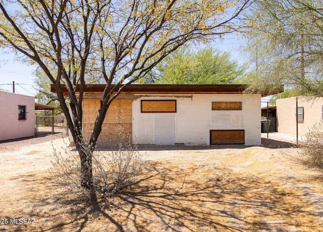 Property at 2208 E 19th St, Tucson, AZ 85719, 2 beds, 1 bath