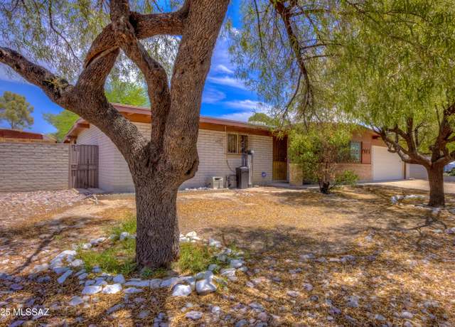 Property at 4561 S White Pine Dr, Tucson, AZ 85730, 3 beds, 2 baths