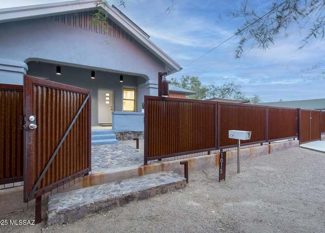 Property at 1015 S 7th Ave, Tucson, AZ 85701, 3 beds, 2 baths