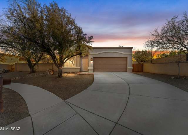 Property at 152 E Corte Rancho Encanto, Sahuarita, AZ 85629, 4 beds, 2 baths