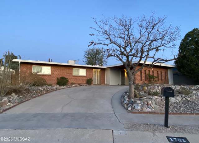Property at 1701 S Palm Springs Cir, Tucson, AZ 85710, 3 beds, 2 baths