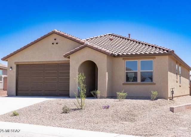 Property at 5841 W Pinto Loop, Tucson, AZ 85742, 3 beds, 2 baths
