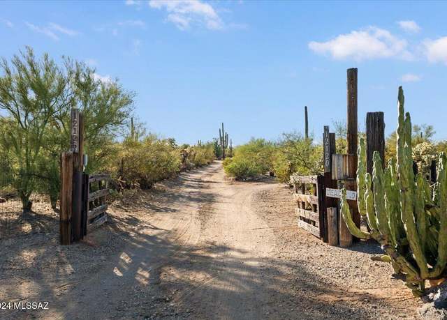 Property at 12120 W Saguaro Park Ln, Tucson, AZ 85743