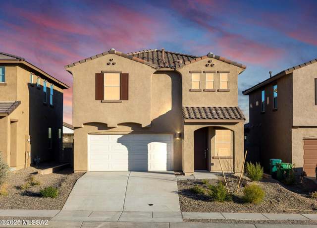 Property at 928 W Calle Las Varitas W, Sahuarita, AZ 85629, 3 beds, 2.5 baths