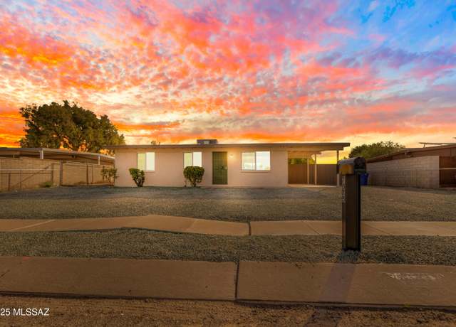 Property at 7575 E Apple Tree Dr, Tucson, AZ 85730, 3 beds, 2 baths