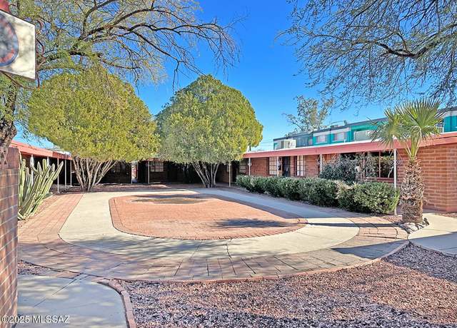 Property at 910 N Alvernon Way, Tucson, AZ 85711, 1 bed, 1 bath