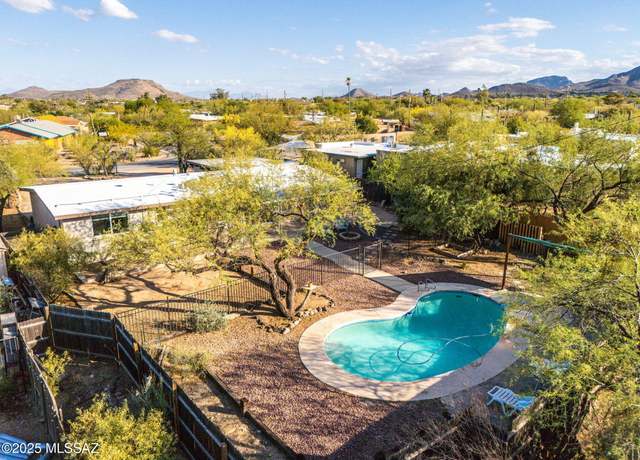 Property at 2826 W Jacinto St, Tucson, AZ 85745, 3 beds, 2 baths