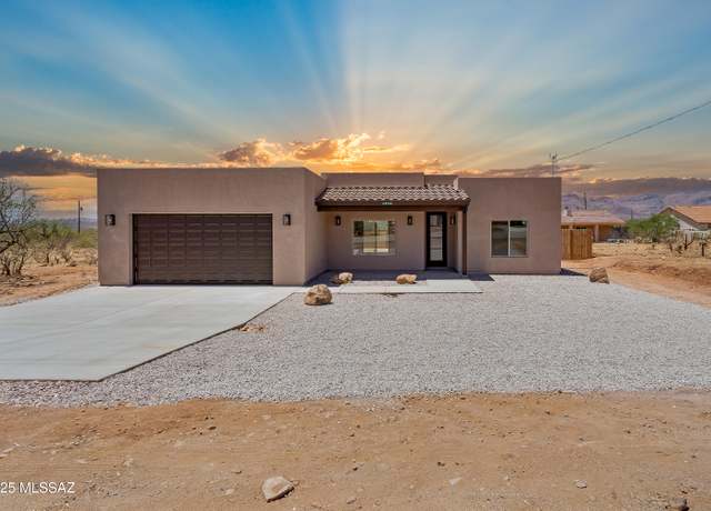 Property at 1814 Cajeme Ct, Rio Rico, AZ 85648, 3 beds, 2 baths